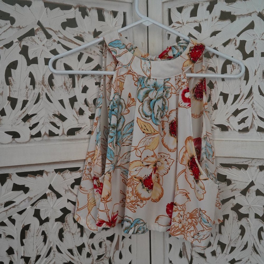 F4Y halter crop top floral print size medium large